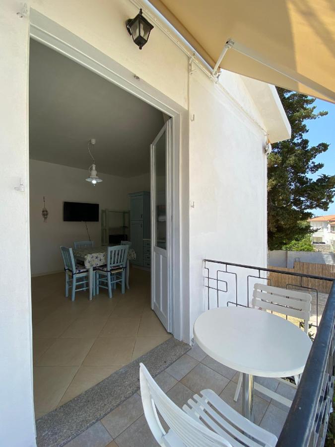Sabrina Apartments Porto Pino Exteriér fotografie